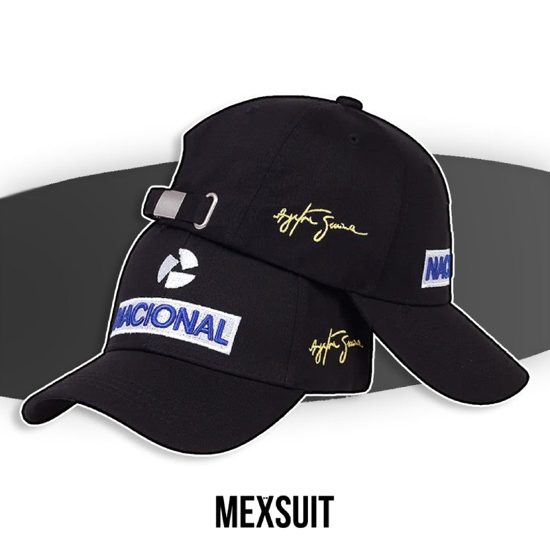 COMPRE 1 LEVE 2 | Boné Ayrton Senna Retrô F1 + BRINDE Memorial: Adesivo e Chaveiro Senna